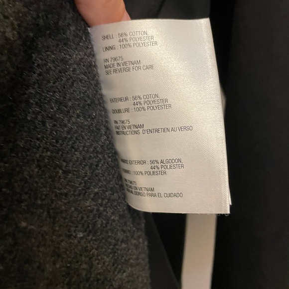 Michaels Kors Women’s black and gold trench coat with removable lining XS - Picture 5 of 7